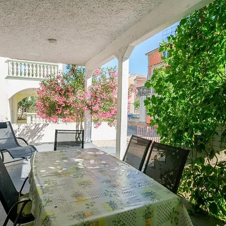 Renata Apartamento *