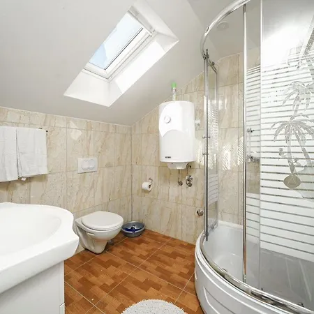 Renata Apartamento *